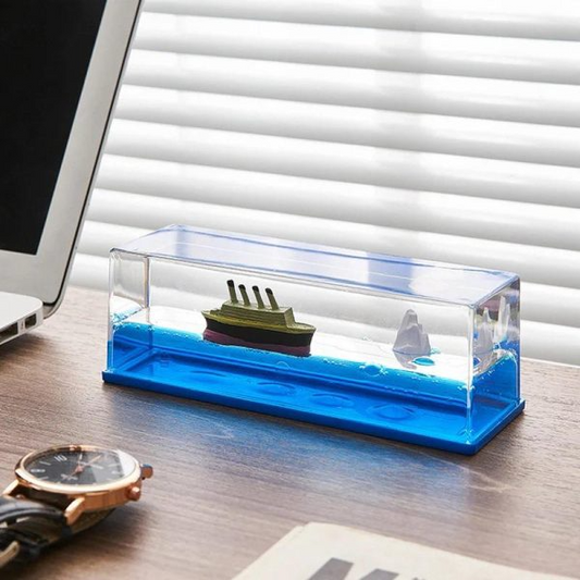 Moving Titanic Liquid Wave Cruise Ship, Car Interior Accessories Dashboard Decoration,Car Dashboard Living Room Office Smooth Movement